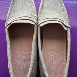 Rothy's Dailey Driver sesame color